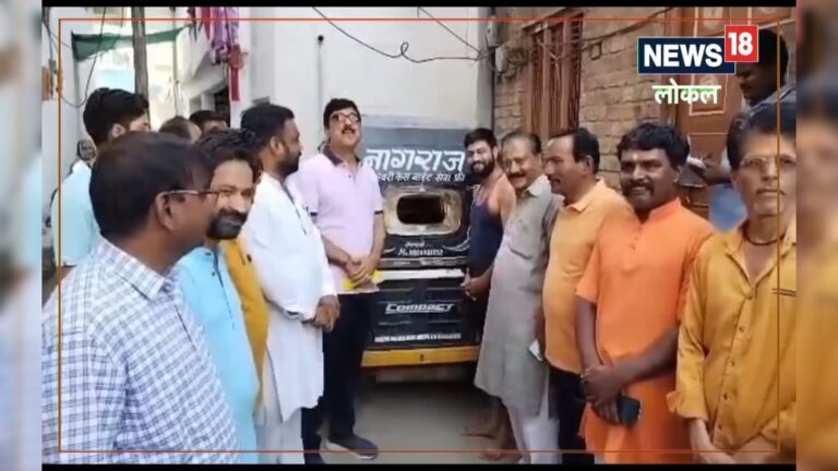 गर्भवती महिलाओं का सहारा बना ऑटो रिक्शा ड्राइवर, 24 घंटे देता है फ्री सर्विस, जानें कौन है शाजापुर का दिलीप परमार