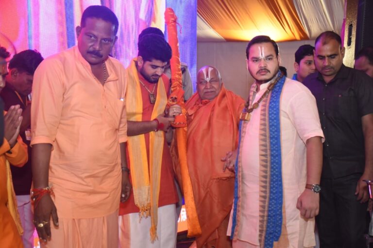 विधवा राजनीति का शिकार हुई जन आशीर्वाद रैली