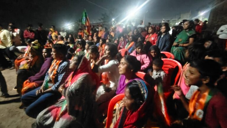 अंबेडकर वार्ड से 150 लोगो ने थामा भाजपा का दामन